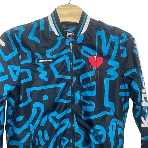 K. Haring Foundation Members‎ Only Large Jacket Pockets Zip Front 100@ Poly - Picture 7 of 10